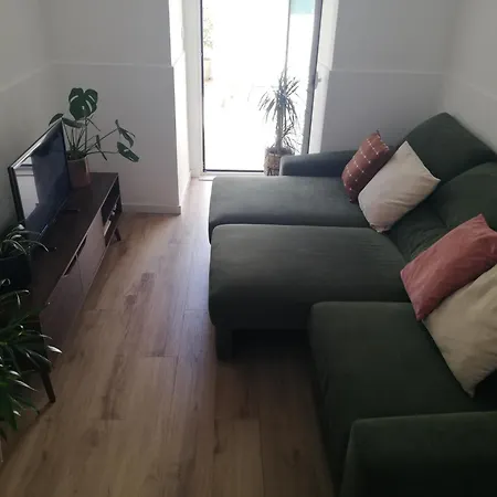 Encantador Com Patio Lisboa