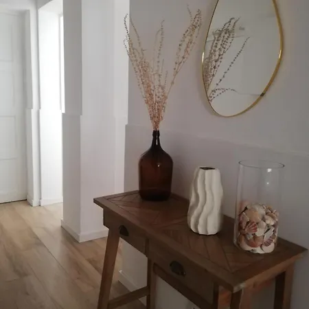 Encantador Com Patio Апартаменты Лиссабон